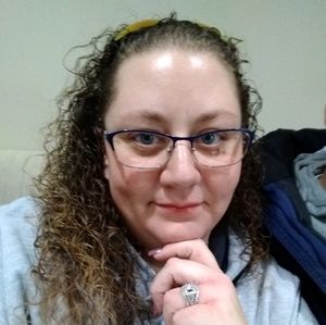 Meet your Posher, Catherine